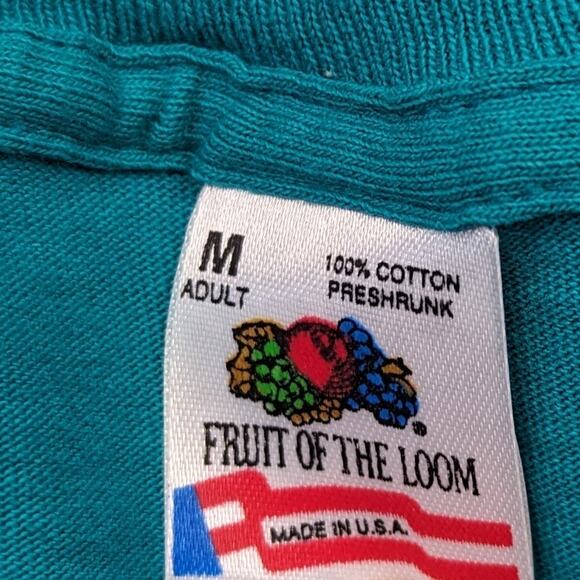 90's St. Thomas Tee - Picture 4 of 4